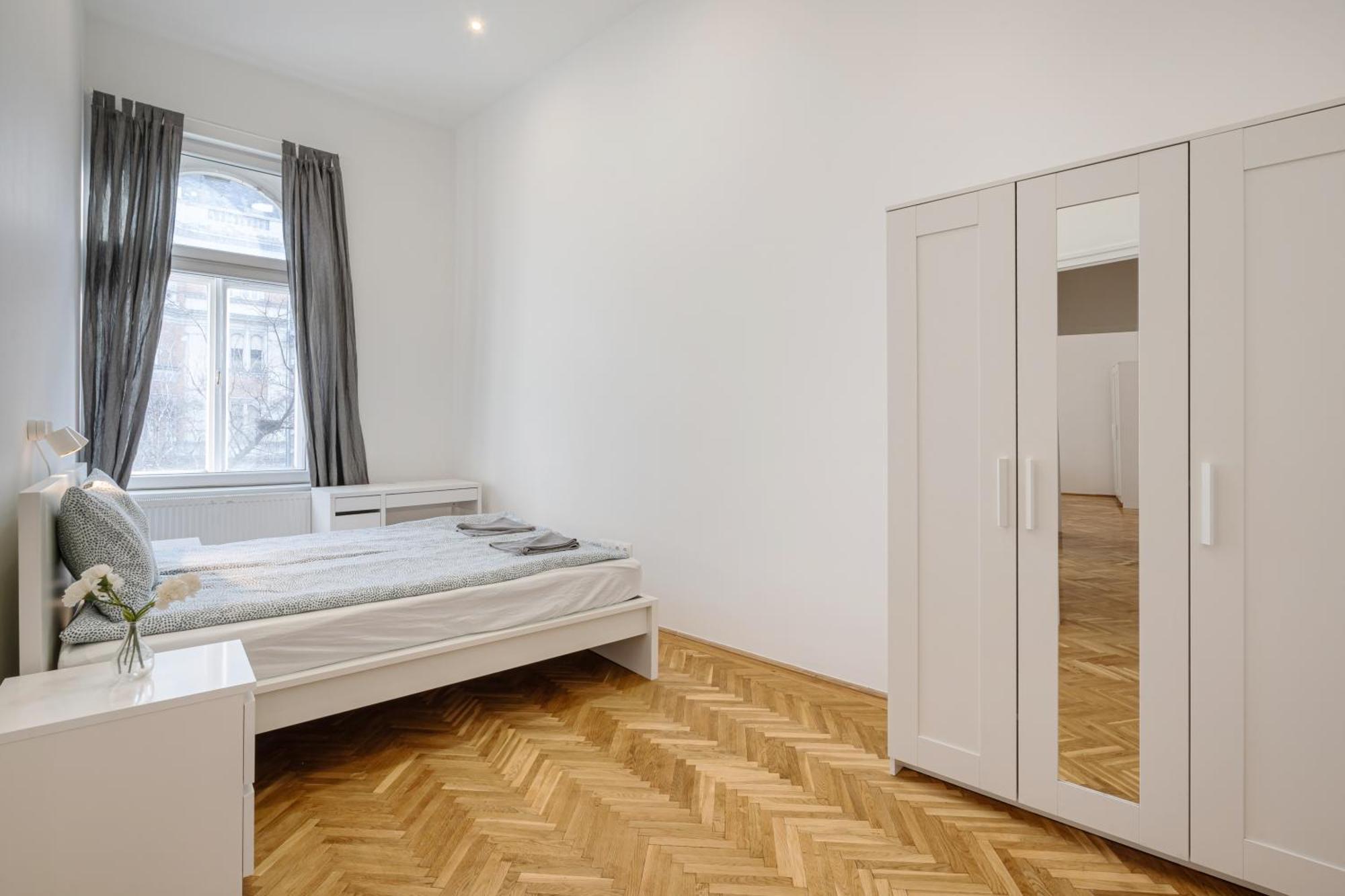 Luxurious Downtown Family Suite Budapest Esterno foto